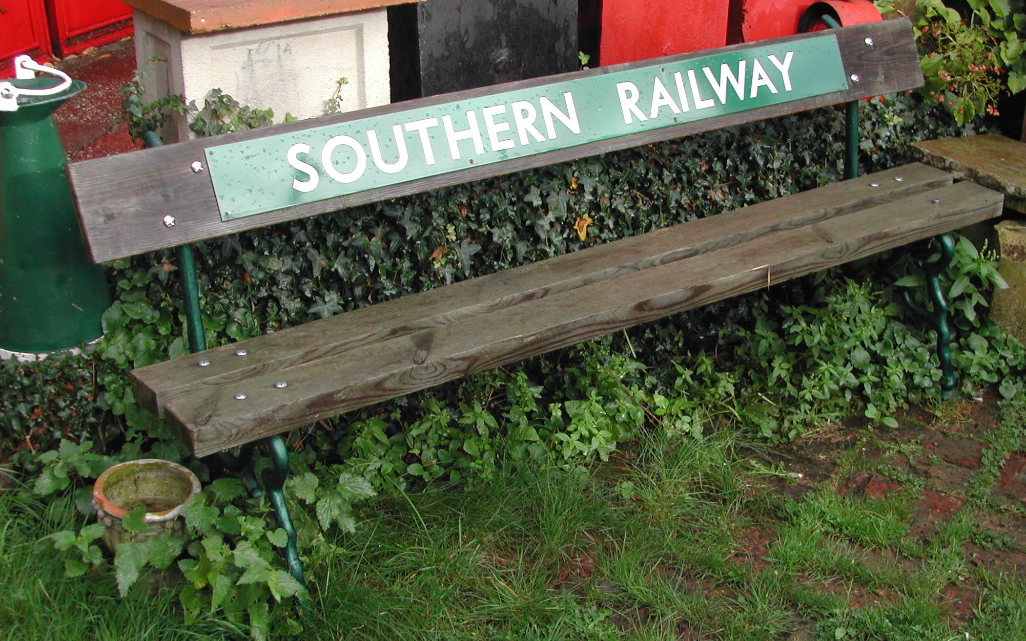 Platform Bench